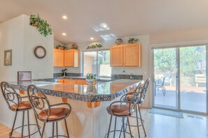 Kitchen - Kitchen