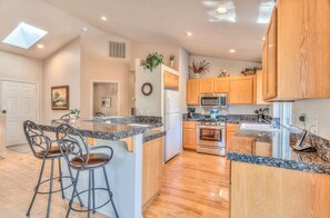 Kitchen - Kitchen