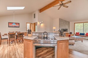 Kitchen to living room - Kitchen to living room