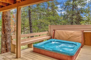 Private Hot Tub - Private Hot Tub