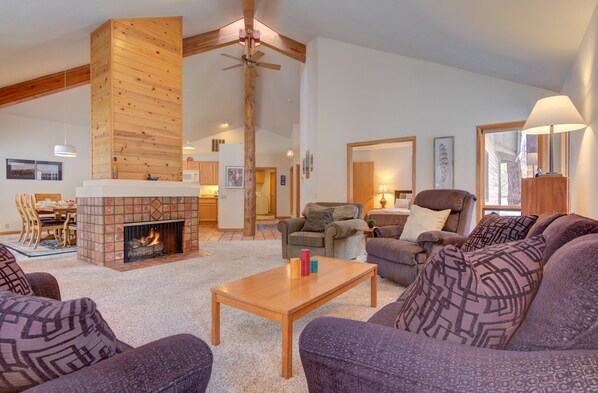 Living Room - Living Room