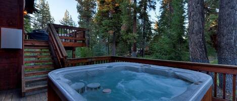 Private hot tub on the lower back deck