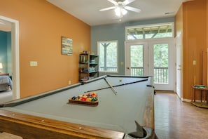 Lower Living Room | Pool Table | Board Games