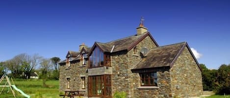 Beautiful Reen Cottage on the Wild Atlantic Way