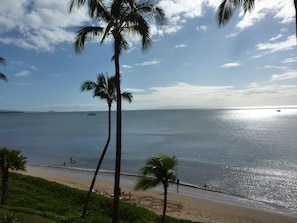 East view from our lanai of Sugar Beach's six mile soft sandy beach. 