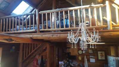 Amazing Mtn Log Cabin, Hot Tub, Secluded, near Breckenridge!  Serene Awesomeness