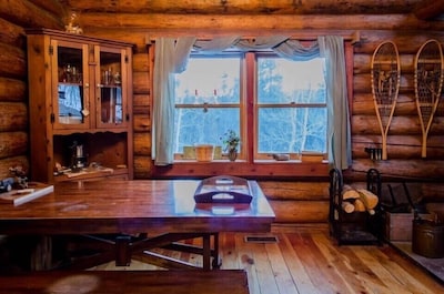 Amazing Mtn Log Cabin, Hot Tub, Secluded, near Breckenridge!  Serene Awesomeness