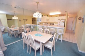 Baywatch I A203 Dining Room