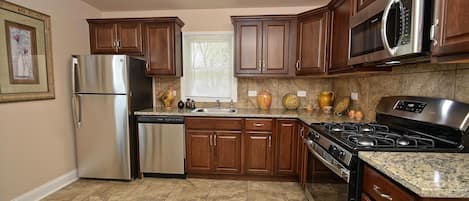 Beautifully renovated Kitchen