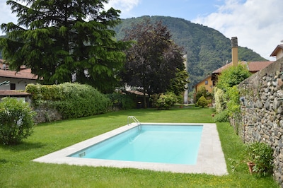 The wonderful Chalet with the swimming pool on Lago Maggiore for exclusive use