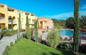 Utomhuspool
