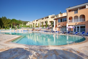 Piscina all'aperto