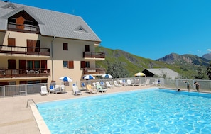 Utomhuspool