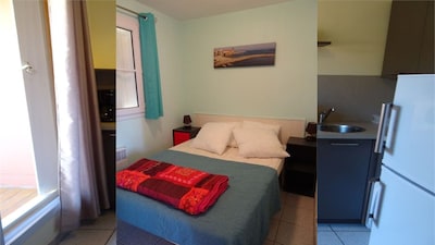 T2 Sea View and WiFi in secure residence