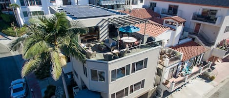 Th penthouse deck is big enough for your entire party to take in the sun .