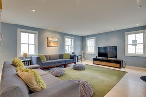 Living Room | 1st Floor | Smart TV | Window A/C Unit