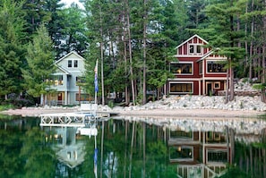 Lakemore Cottage (left) and Lodge (right)- rent together or separate.