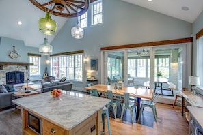 Kitchen, Dining and Screen Porch over looking Arbutus Lake