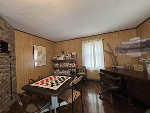 Gametable, Spacious Desk and Books Galore!