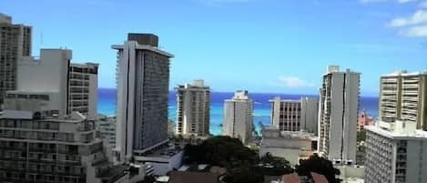 Ocean view from the lanai