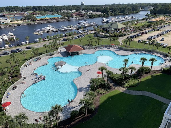 North Tower Pool in Barefoot Resort and Golf