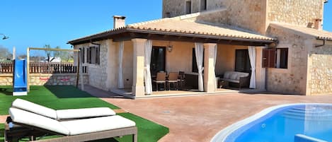 Beautiful finca with pool. Majorca