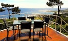 180 degree outdoor dining view