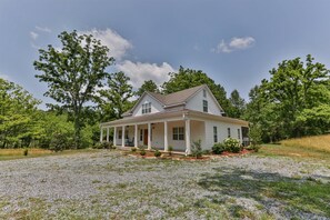 Welcome to Magnolia In The Mountains