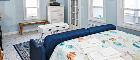 Ocean Motif bedroom loveseat coffee table TV bench dresser walkin closet