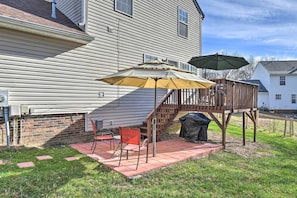 Property Exterior | Al Fresco Dining | Gas Grill