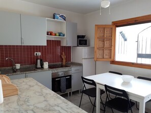 Kitchen with view to front terrace