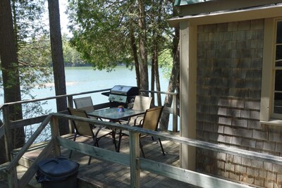 Westport Island Cabin on the river with private dock. Drive, boat or fly in.