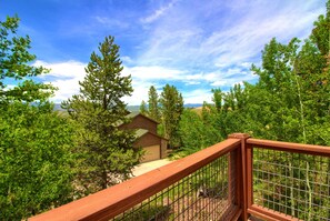 Deck off 2nd Floor Bedroom