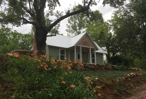 Perched above beautiful Iotla Valley, only 10 minutes from downtown Franklin