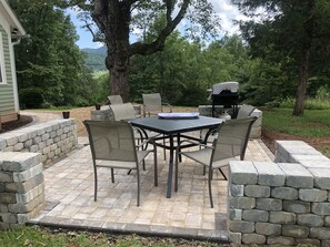 Guests have a beautiful mountain view to the south, especially from the patio.