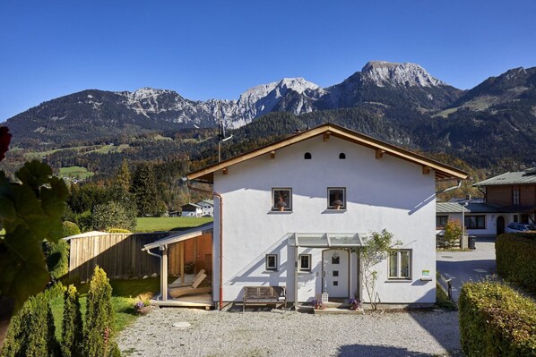 Ferienhaus Kaffeesatz 2 bis 6 Personen, 125 qm, mit Balkon und Terrasse-Ihr Ferienhaus