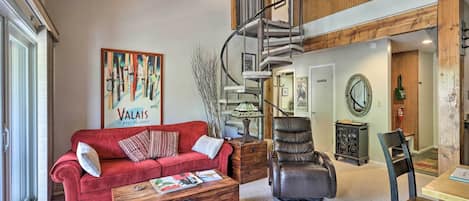 Crested Butte Vacation Rental | 2BR | 2BA | 1,150 Sq Ft | Stairs Required