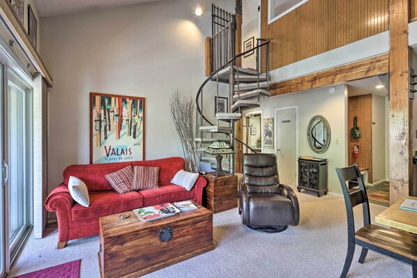 Crested Butte Vacation Rental | 2BR | 2BA | 1,150 Sq Ft | Stairs Required