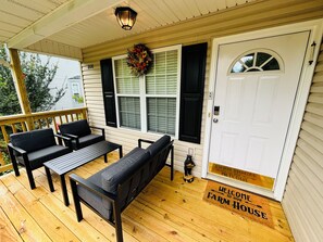 Front deck with comfy seating