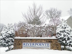 RIVER POINTE is a great place to stay with your family and friends!