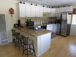 Fully equipped modern kitchen