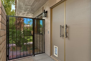 Gated entry with secure keyless locks