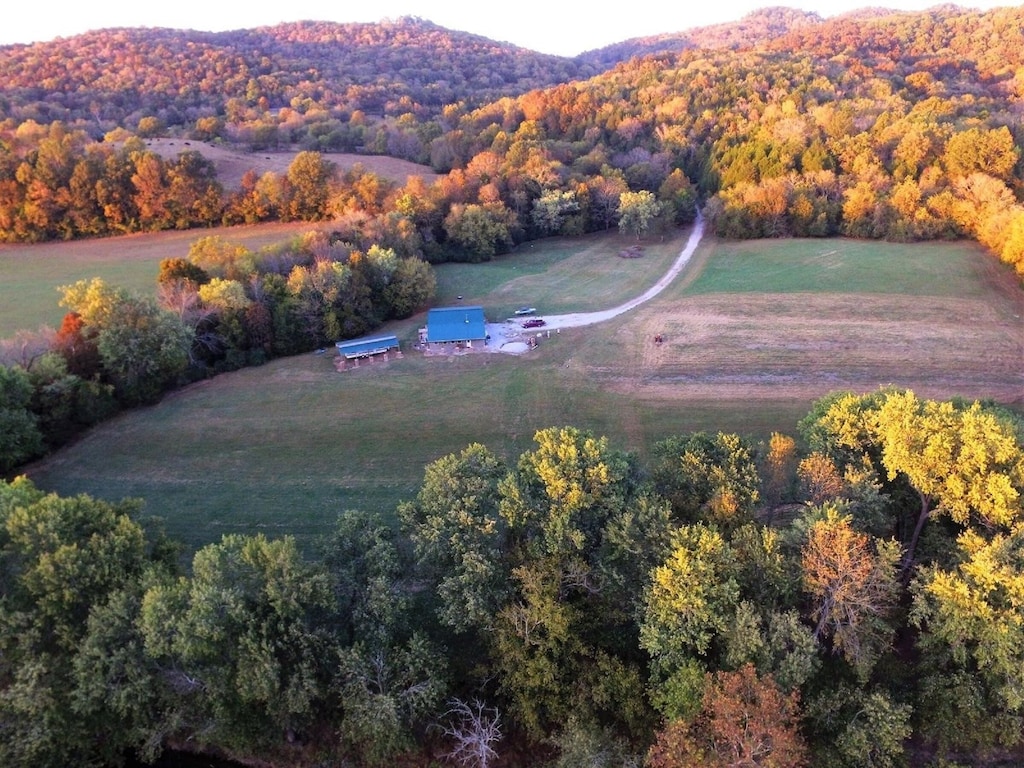 Beautiful Farm on Caney Fork River ~ Fantastic Nature ...