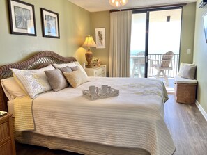 Sliding door from the master suite offers a fantastic view of the Ocean.