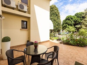 Terrasse / Balkon
