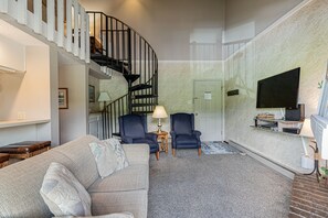 Living Room-1
