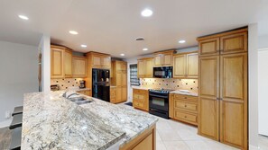 Fully Stocked Kitchen