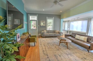 Spacious living room