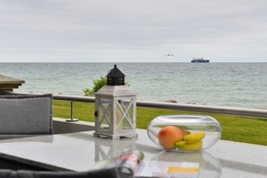 Terrasse mit Meerblick