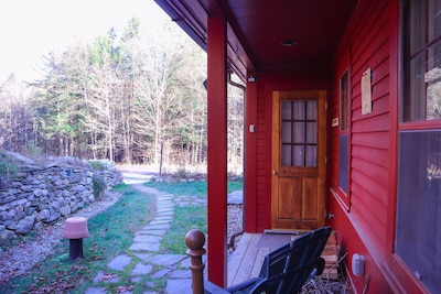 "Everything  VT"  Getaway Centrally Located:  Ski, Shop, Golf,  Hike, Relax